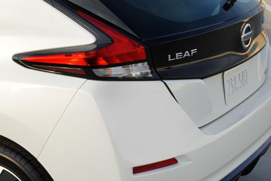 Детали экстерьера Nissan Leaf e+ 2019 года  (NA) (фото 12 из 20)
